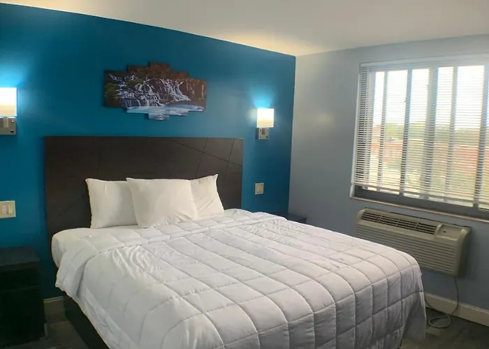 East New York Inn